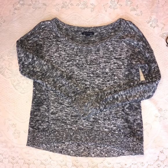 American Eagle Sweater - Picture 1 of 3